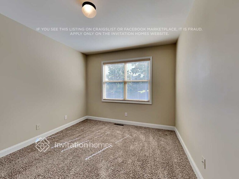 Building Photo - 3357 Perimeter Cir