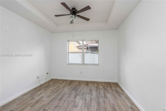 Building Photo - 3955 NE 11th Dr