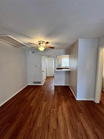 Building Photo - 2705 Wimbledon Ct