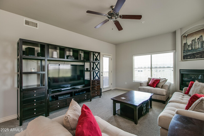 Building Photo - 5350 E Deer Valley Dr