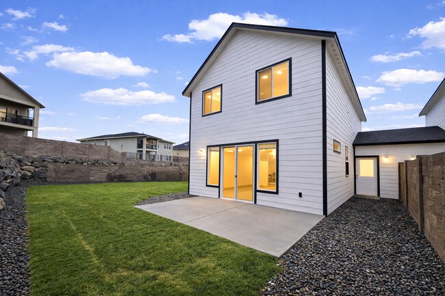 Building Photo - NO RENT UNTIL FEB. 1ST! BE THE 1ST TO MOVE INTO THIS BRAND NEW TOWNHOME W/BIG YARD!