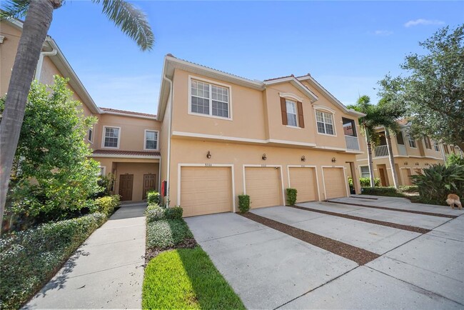 Building Photo - 3760 Parkridge Cir