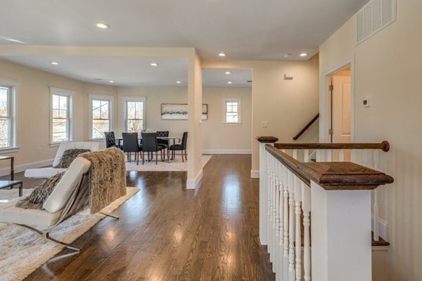 Building Photo - 107 Warren St