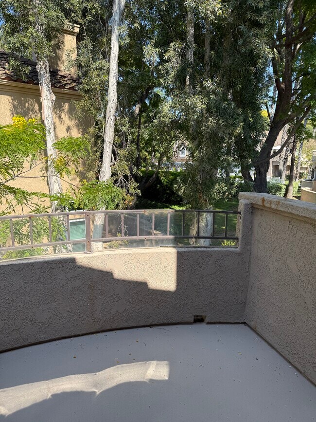 Building Photo - 11186-11182 Portobelo Dr
