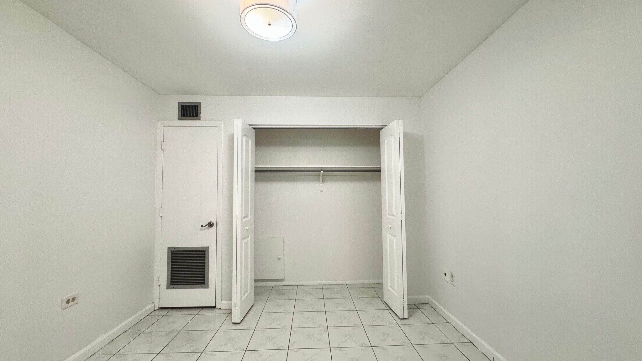 Guest Bedroom Closet - 130 S Shore Dr