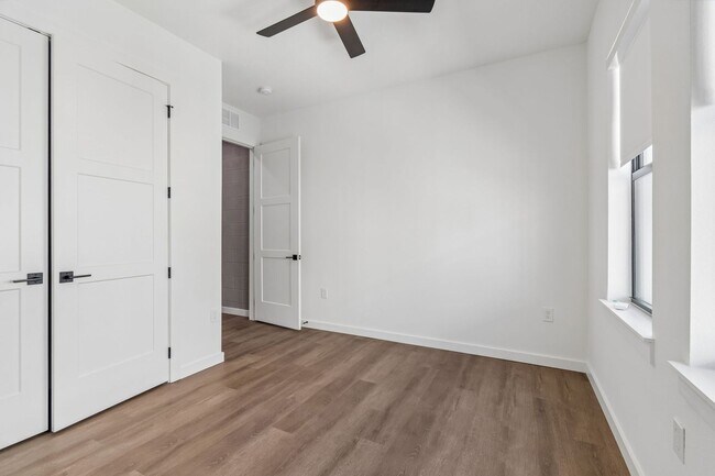 Building Photo - New Construction Townhome For Lease downtown Tampa, Ybor City, Gas Worx