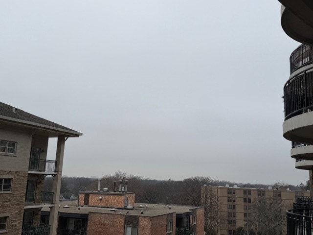 Building Photo - 151 W Wing St