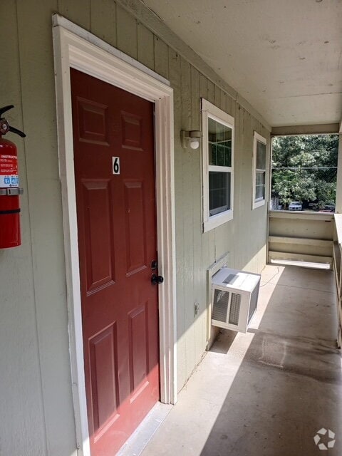 Building Photo - Windham #6