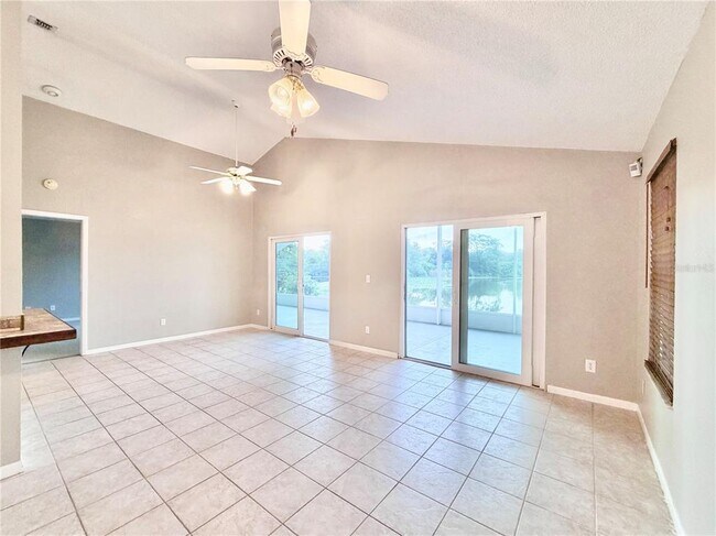 Building Photo - 2245 Springrain Dr