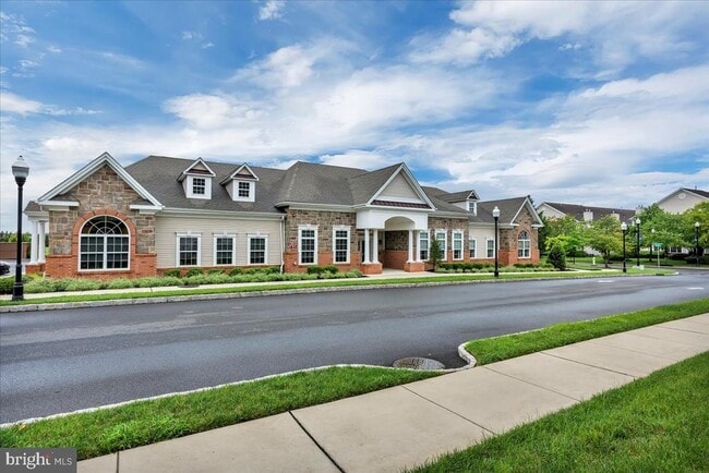 Building Photo - 4023 Derby Ct