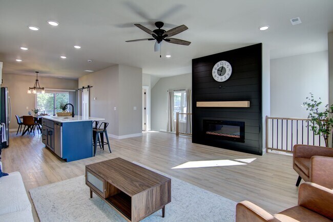 Building Photo - 2529 Otter Creek Trail