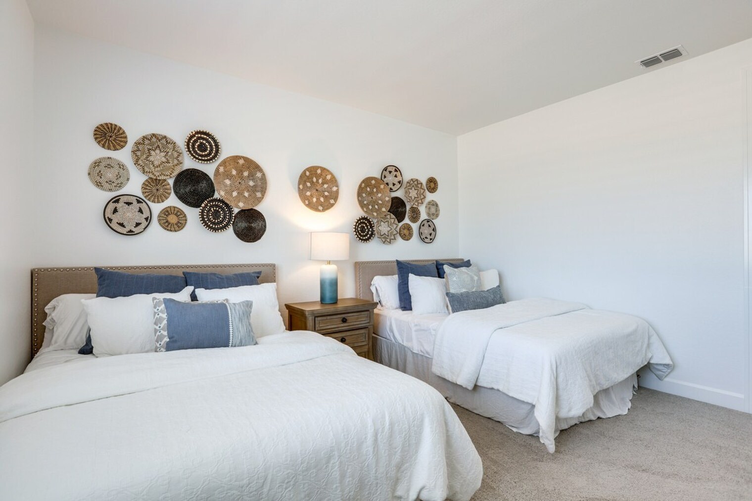 Building Photo - 16456 W Monterey Way