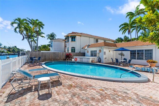 Building Photo - 1770 E Las Olas Blvd