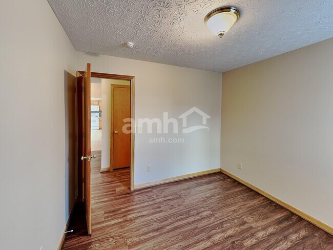 Building Photo - 7898 Antonio Ln