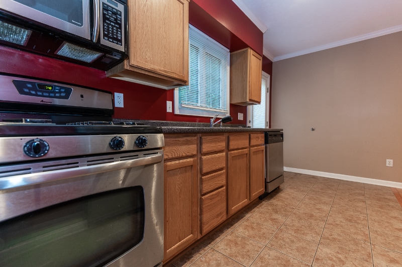 Building Photo - 127 Banksville Pl