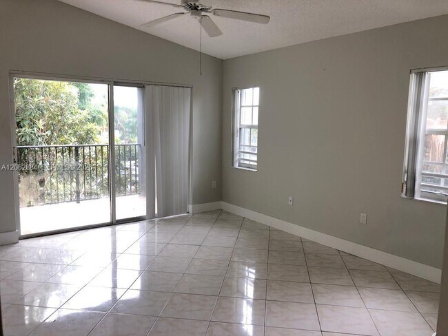 Building Photo - 4540 NW 107th Ave