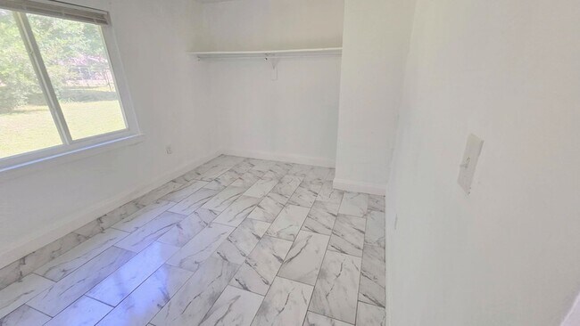 Building Photo - 2110 Mara Ct