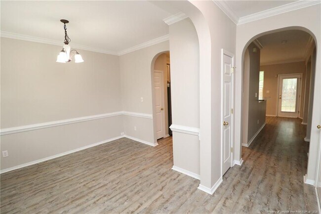 Building Photo - 805 Meeting Hall Dr