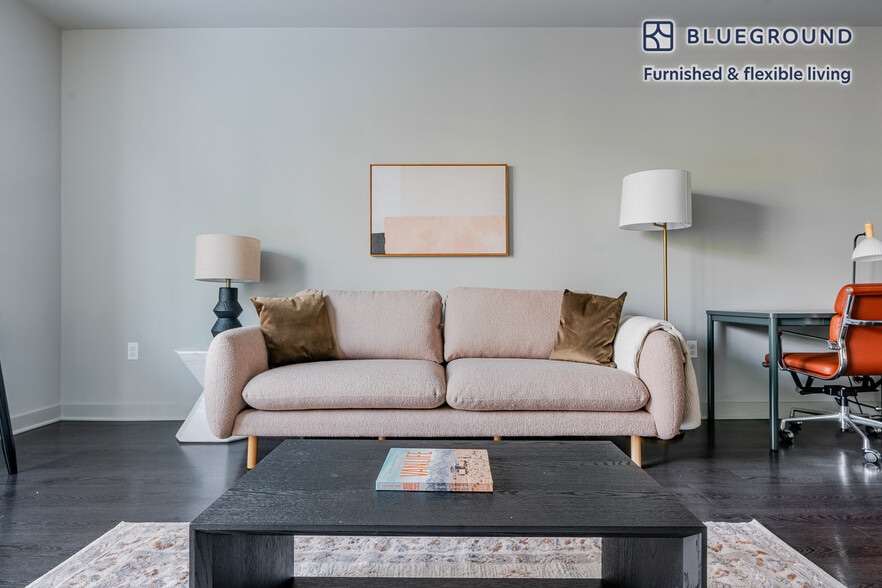 Building Photo - 3929 Landmark Ct