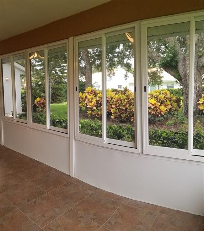 Building Photo - 5810 Garden Lakes Majestic