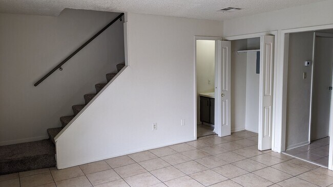 Building Photo - 1658 Starboard Dr