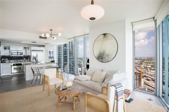 Building Photo - 888 Biscayne Blvd
