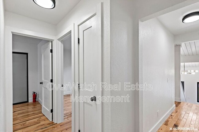 Building Photo - 4720 Talus Dr
