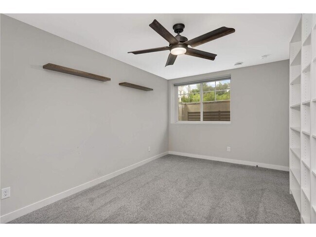 Building Photo - 15590 Duck Trail Ln