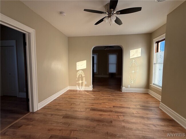 Building Photo - 336 Germania St