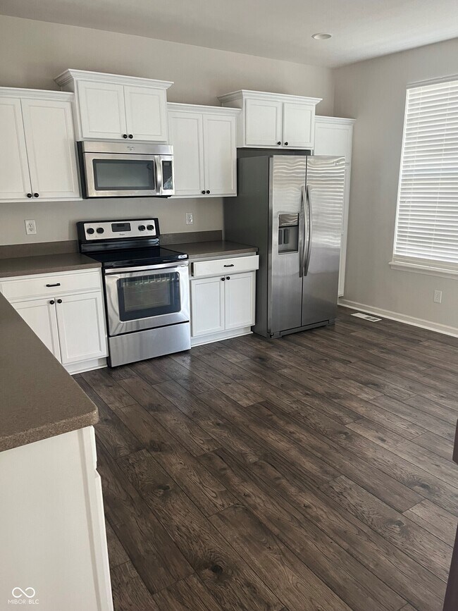 Building Photo - 12721 Tamworth Dr