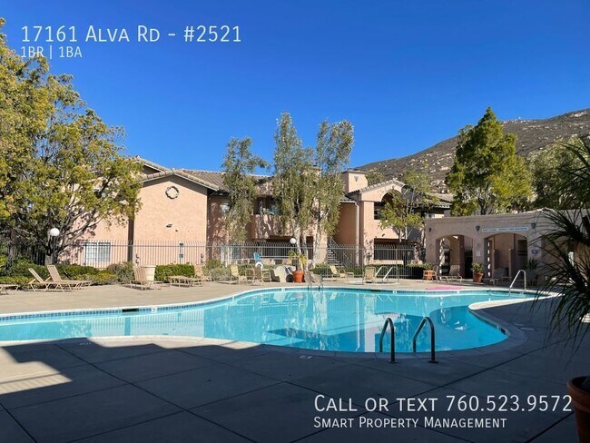 Building Photo - Gorgeous 1 bedroom upper level condo with ...