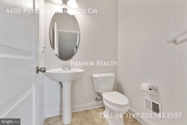 Building Photo - 4600 Potomac Highlands Cir