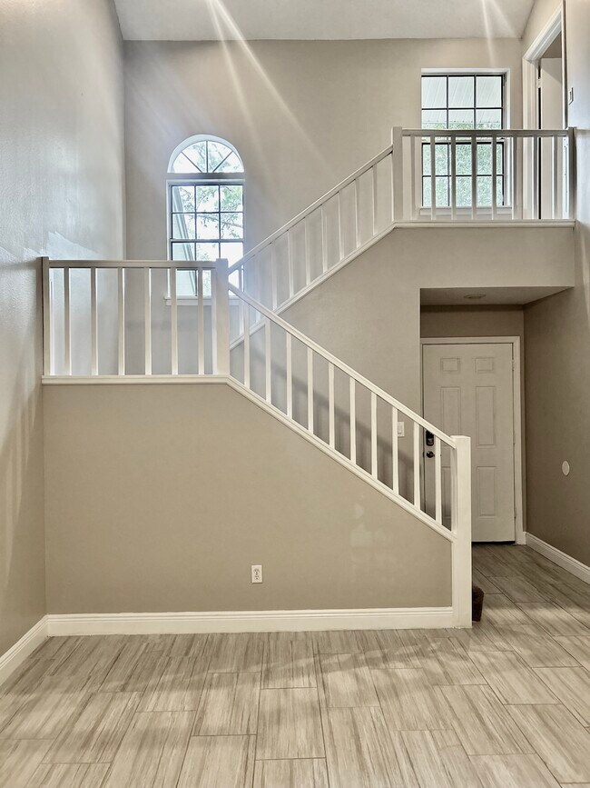 Building Photo - 4137 Crossroads Pl