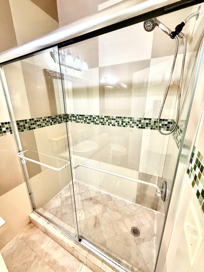 Building Photo - 3162 Via Poinciana