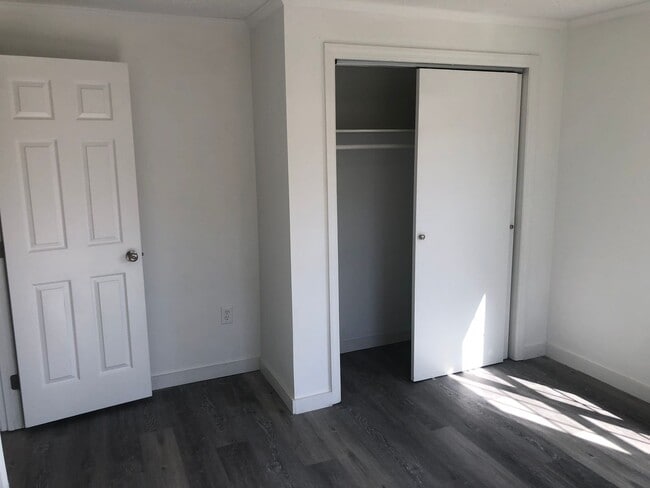 Building Photo - Newly remodeled home is located in Lancast...