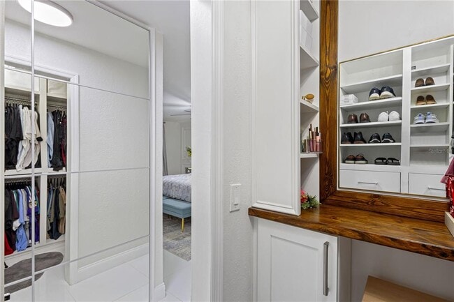 Building Photo - 10303 Lollipop Ln