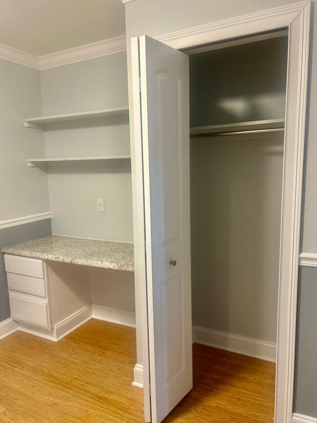 Building Photo - Flo-Mar Terraces