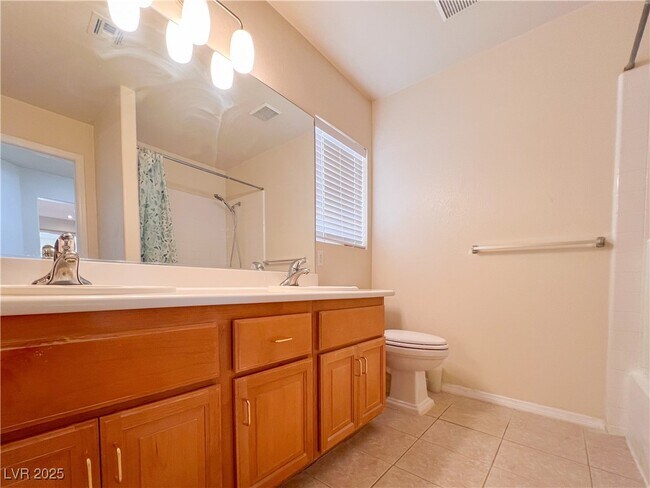 Building Photo - 6586 Shadow Cove Ave