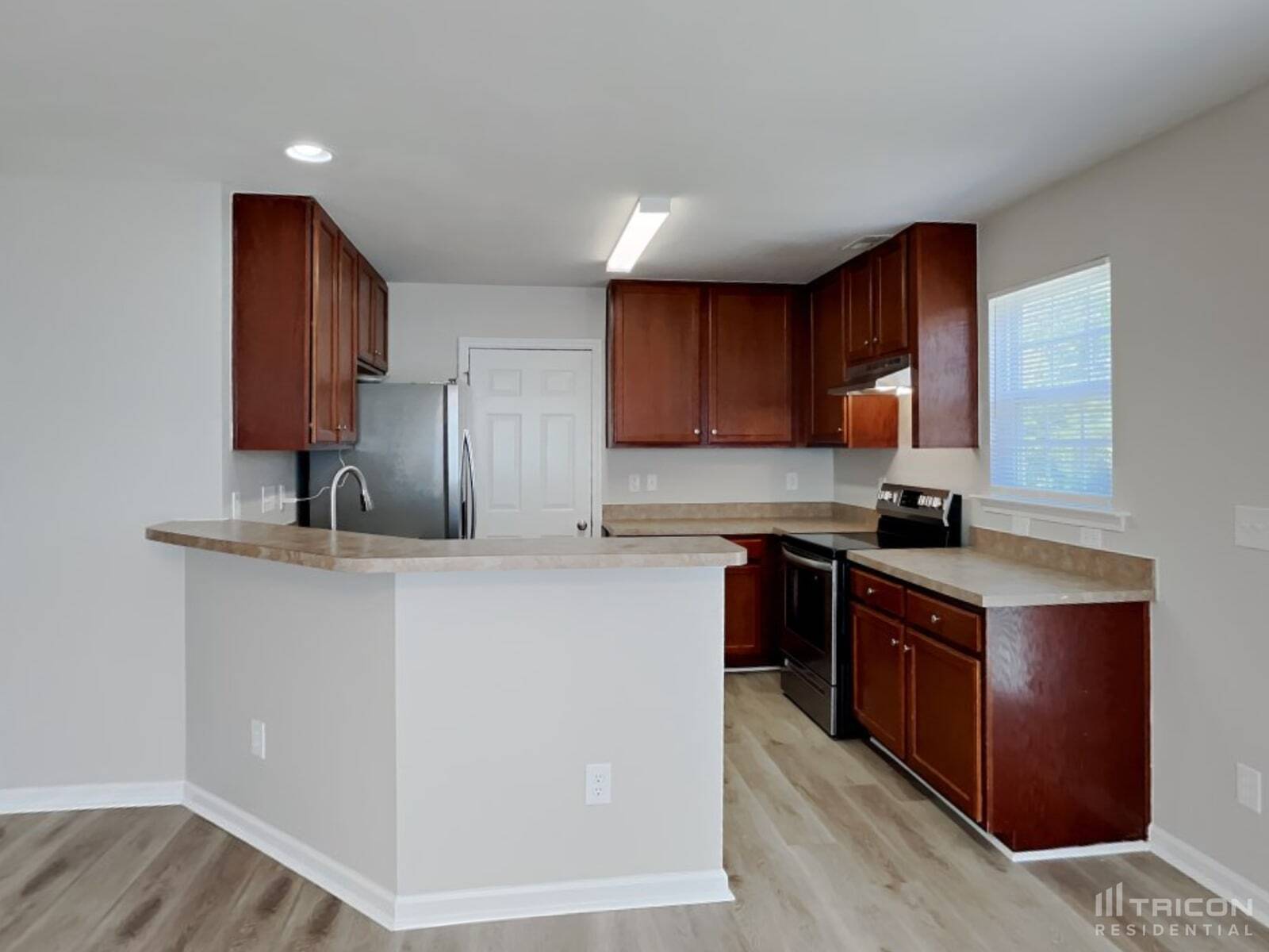 Building Photo - 1325 Rushing Creek Pkwy