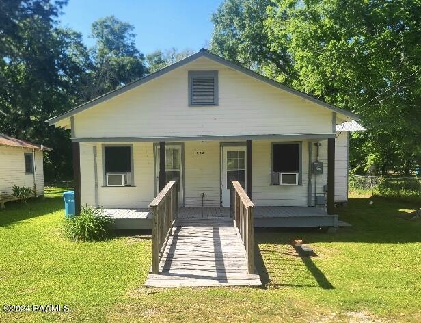 Primary Photo - 1063 Mouton Ave
