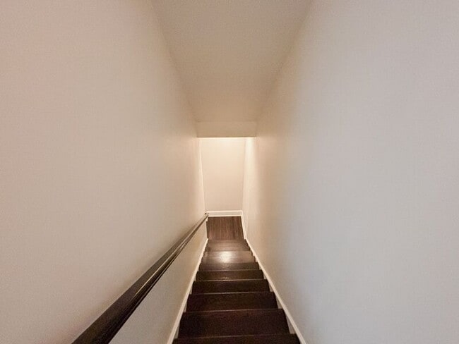 Building Photo - 1028 Bowman Woods Dr