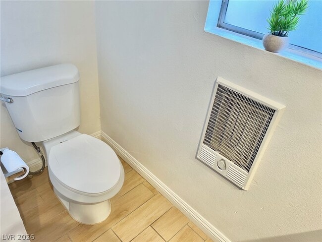 Building Photo - 428 S Beaumont St