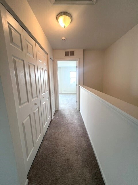 Building Photo - 1716 Windward Dr