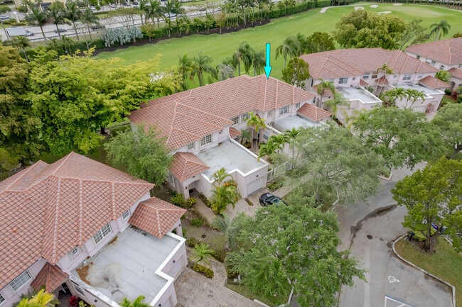 Building Photo - 8050 Aberdeen Dr