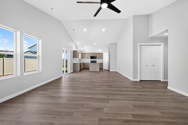 Building Photo - Brand New 4BR/2BA Single-Level Nampa Home with 3-Car Garage!