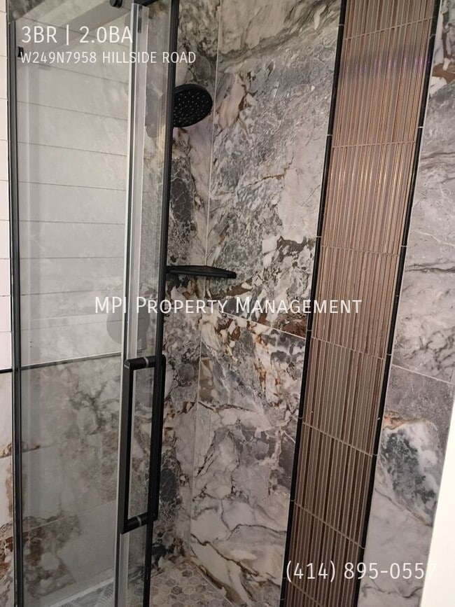 Building Photo - W249N7958 Hillside Rd