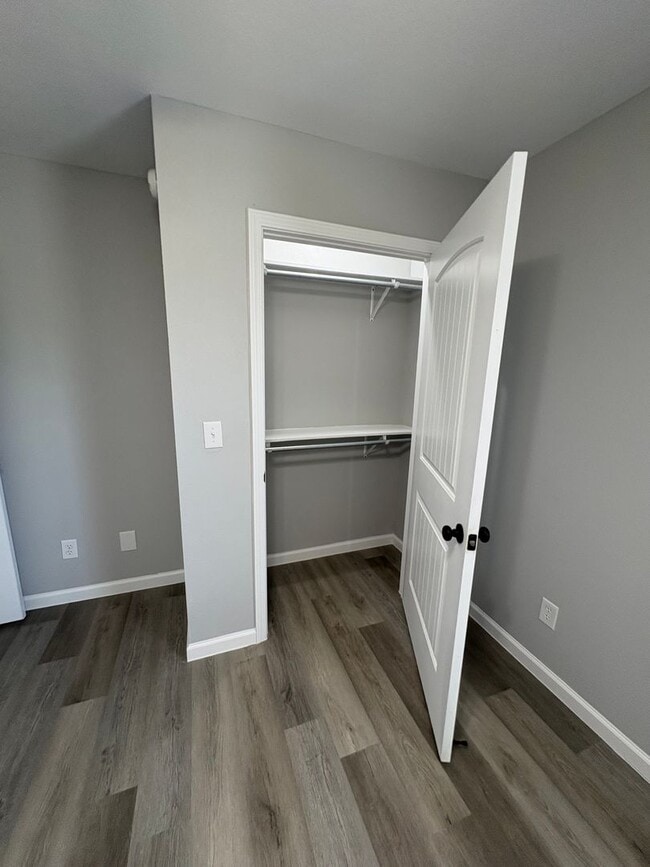 Building Photo - 3 Bed 2 Bath - New Construction Brick Homes