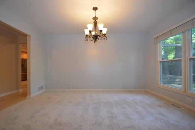 Building Photo - 4805 Greenwich Ct