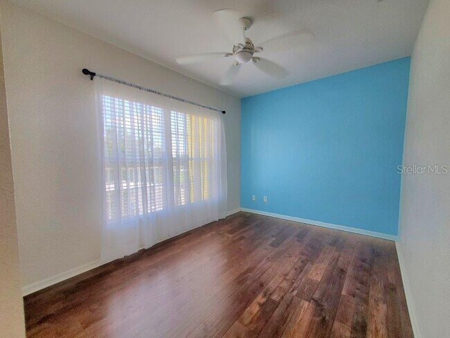 Building Photo - 2060 Willow Hammock Cir