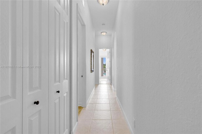 Building Photo - 11624 Hibbs Grove Dr